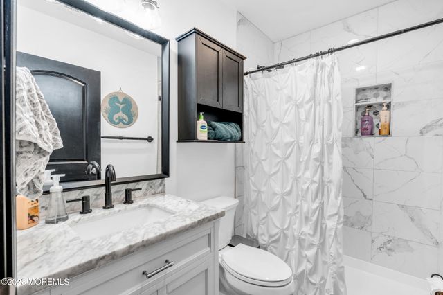 28 Central Avenue B, Toms River, NJ 08753
