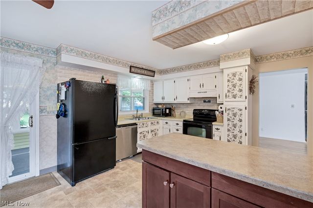 4220 Mill Trace Road, Youngstown, OH 44511