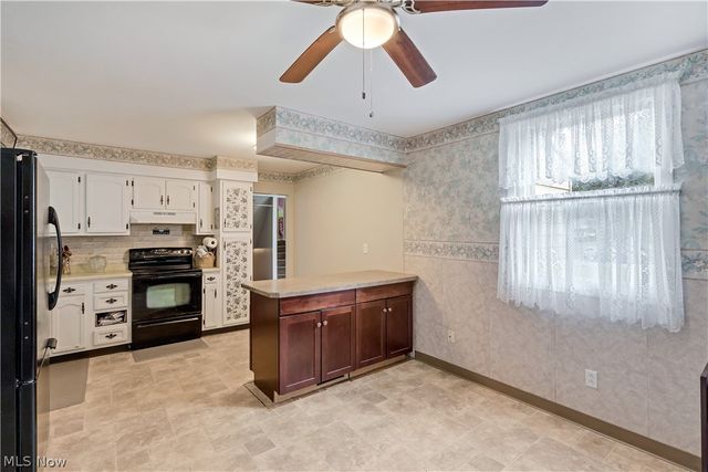 4220 Mill Trace Road, Youngstown, OH 44511
