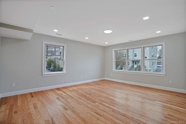 80 Depeyster 3, Sleepy Hollow, NY 10591