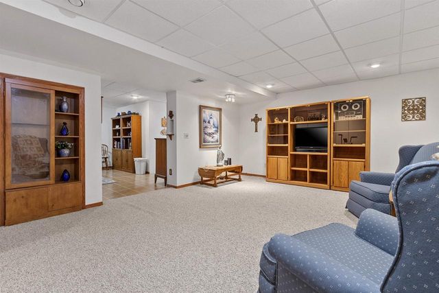 1615 SHALLOW CREEK COURT, Green Bay, WI 54313