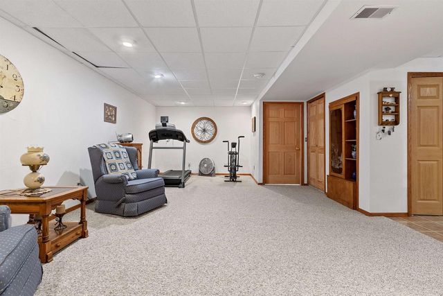 1615 SHALLOW CREEK COURT, Green Bay, WI 54313