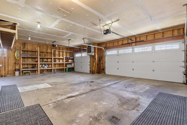 1615 SHALLOW CREEK COURT, Green Bay, WI 54313