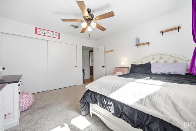 7016 Elias Avenue, Bakersfield, CA 93308