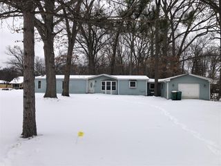 10401 Ozga Street, Romulus, MI 48174