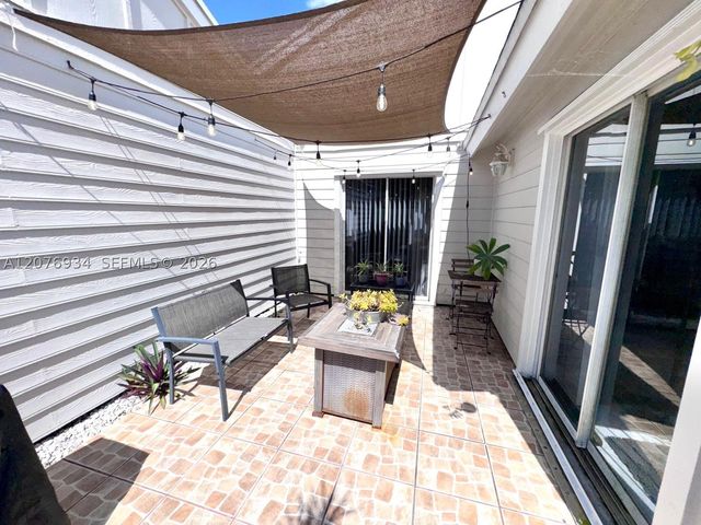 13700 SW 149th Cir Ln 4-60, Miami, FL 33186
