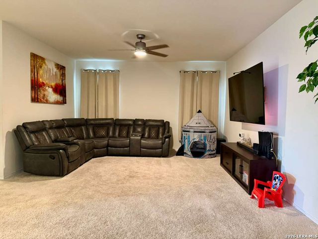 7334 Tradinghouse Lane, San Antonio, TX 78252