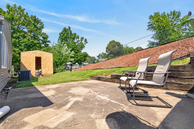 3503 SW 2nd Street, Des Moines, IA 50315