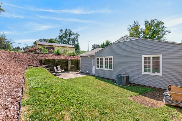 3503 SW 2nd Street, Des Moines, IA 50315