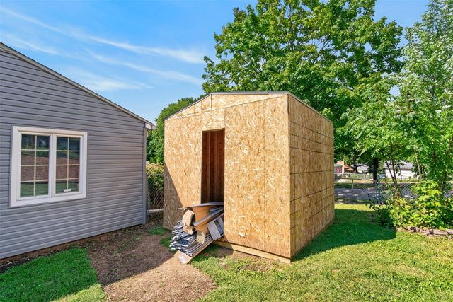 3503 SW 2nd Street, Des Moines, IA 50315