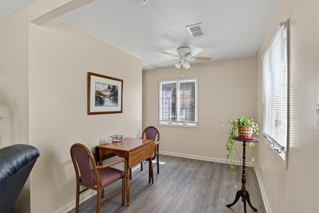 3503 SW 2nd Street, Des Moines, IA 50315