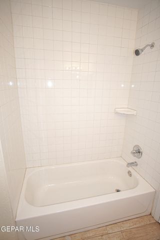 3425 Risner Place B, El Paso, TX 79936