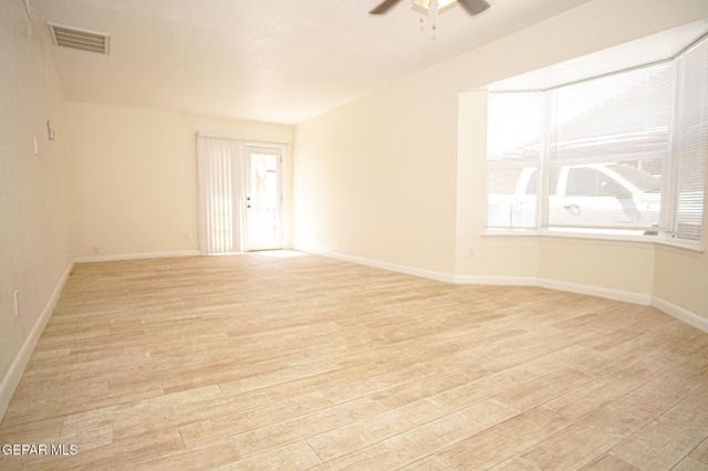 3425 Risner Place B, El Paso, TX 79936