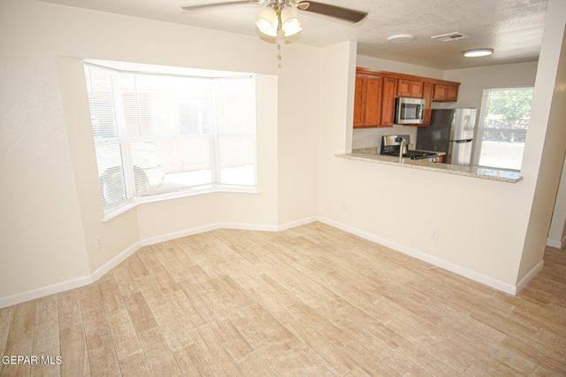 3425 Risner Place B, El Paso, TX 79936