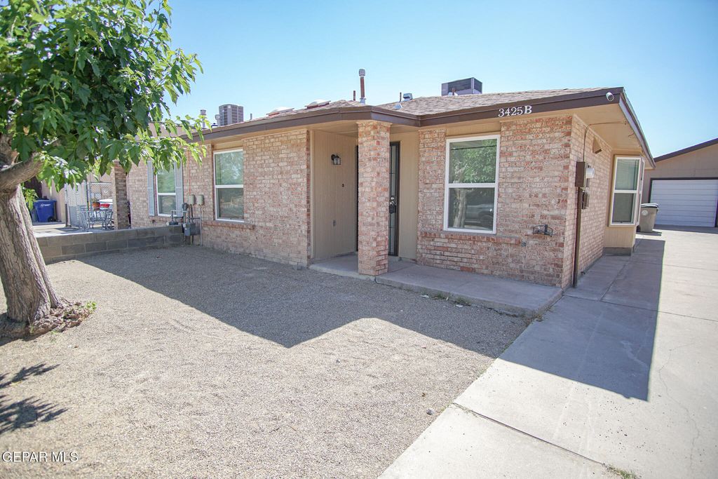 3425 Risner Place B, El Paso, TX 79936