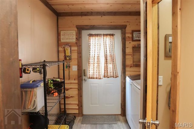 15785 Commander Drive, Dixon, MO 65459