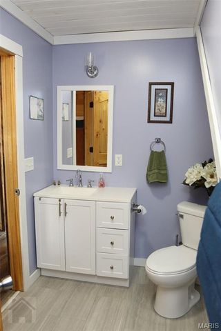 15785 Commander Drive, Dixon, MO 65459