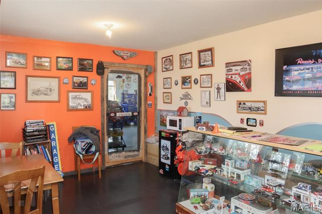 15785 Commander Drive, Dixon, MO 65459