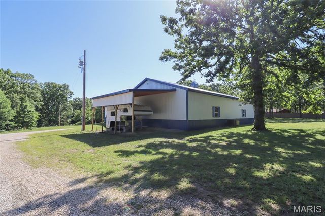 15785 Commander Drive, Dixon, MO 65459