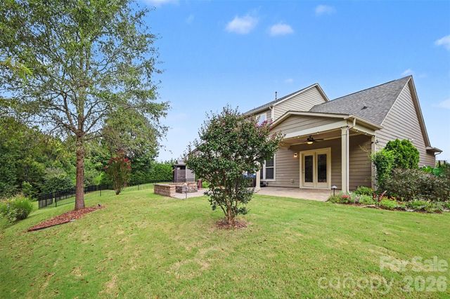 12826 Rusty Blackbird Way, Charlotte, NC 28278