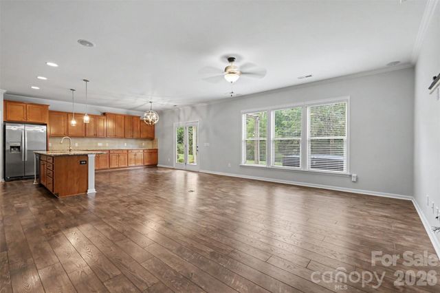 12826 Rusty Blackbird Way, Charlotte, NC 28278