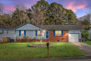 149 Heather Drive, Summerville, SC 29486