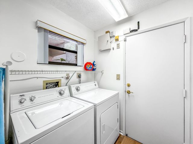 6367 Kings Gate Circle, Delray Beach, FL 33484