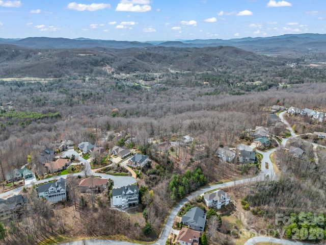 2325 Pommel Road 2325, Hendersonville, NC 28791