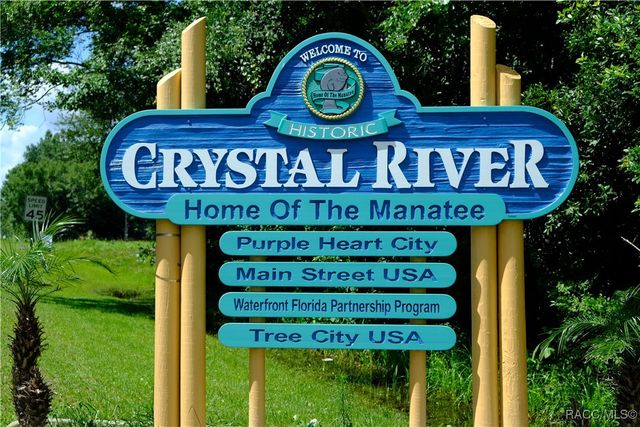 259 NW Bay Path Drive, Crystal River, FL 34428