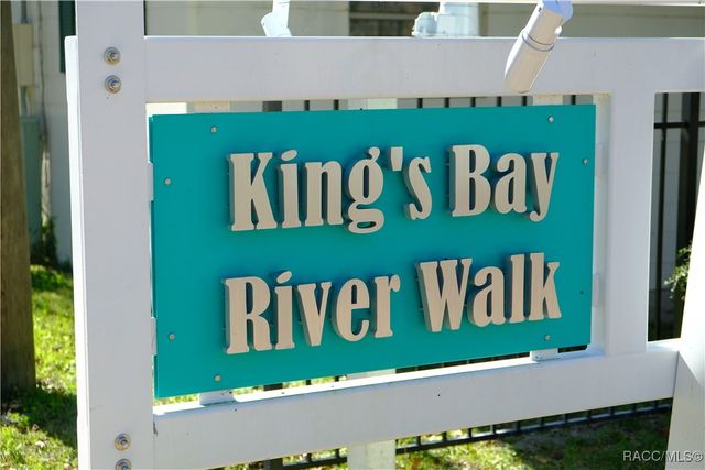 259 NW Bay Path Drive, Crystal River, FL 34428