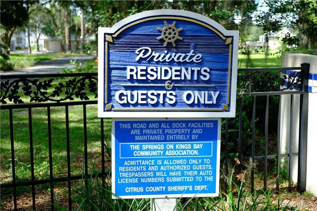 259 NW Bay Path Drive, Crystal River, FL 34428