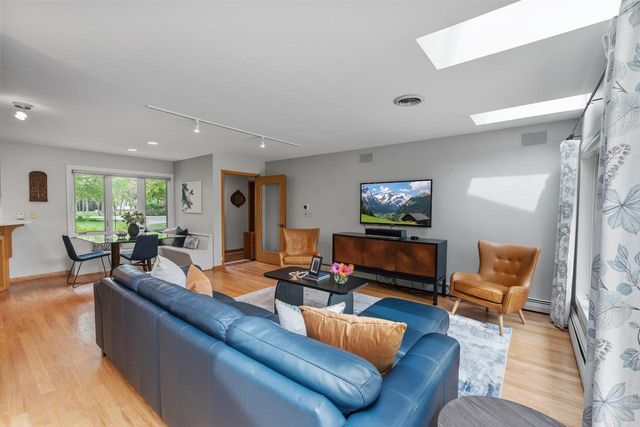 9740 N Riverside ROAD, Mequon, WI 53092