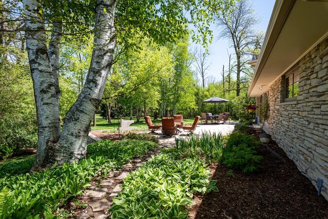 9740 N Riverside ROAD, Mequon, WI 53092
