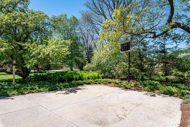 9740 N Riverside ROAD, Mequon, WI 53092