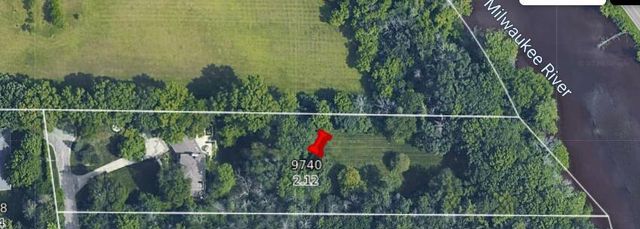 9740 N Riverside ROAD, Mequon, WI 53092