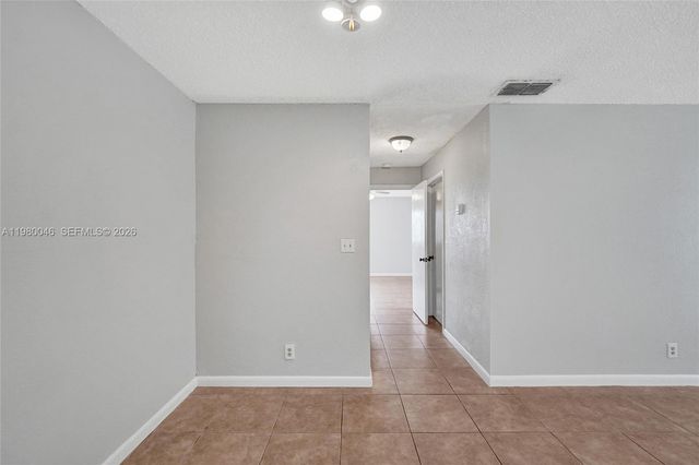 2846 S University Dr 4102, Davie, FL 33328