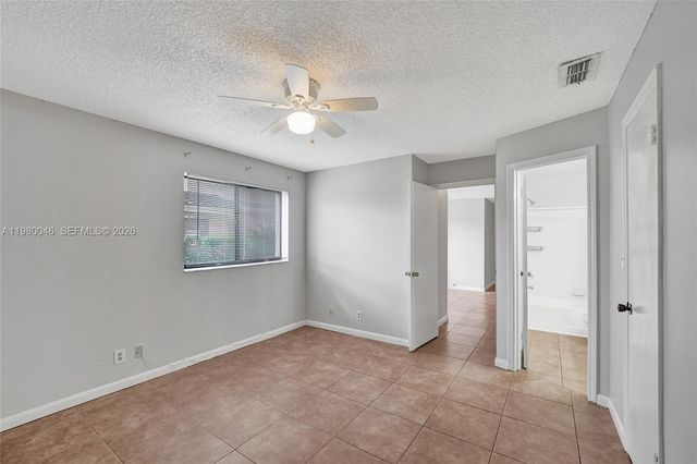 2846 S University Dr 4102, Davie, FL 33328