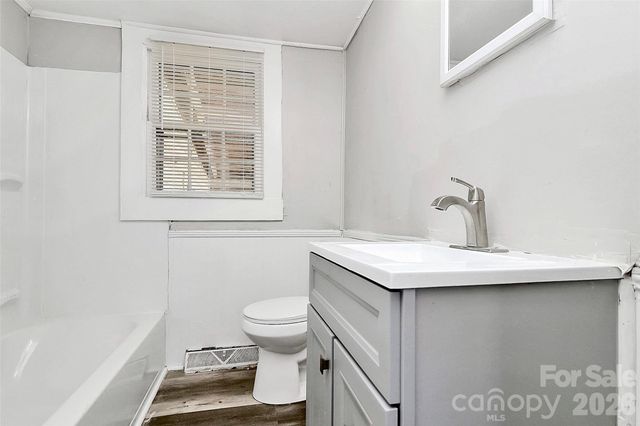 1609 School Avenue, Gastonia, NC 28052