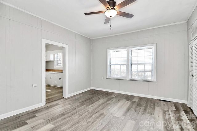 1609 School Avenue, Gastonia, NC 28052