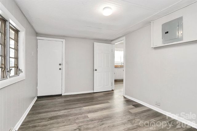 1609 School Avenue, Gastonia, NC 28052