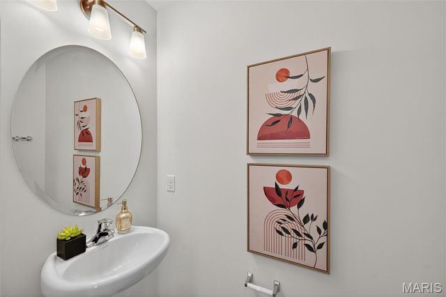 5026 Becks Landing Lane, St Charles, MO 63301