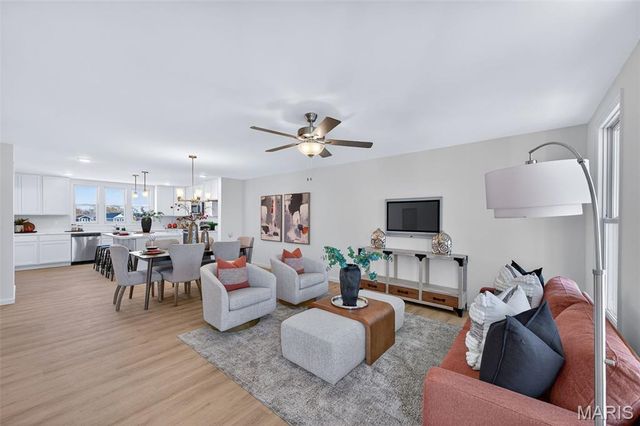 5026 Becks Landing Lane, St Charles, MO 63301