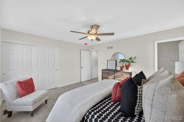 5026 Becks Landing Lane, St Charles, MO 63301