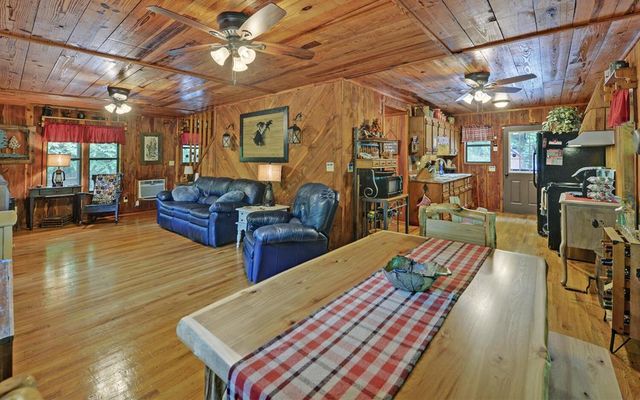 344 Woody Branch Road, Murphy, NC 28906