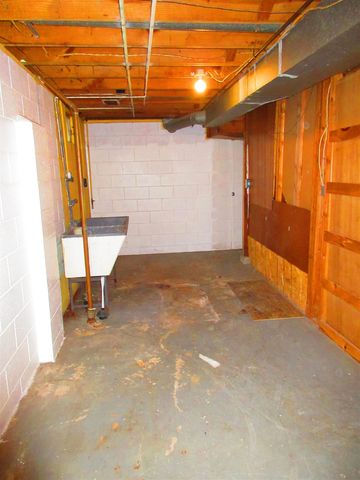 232 Tennyson Avenue, Flint, MI 48507