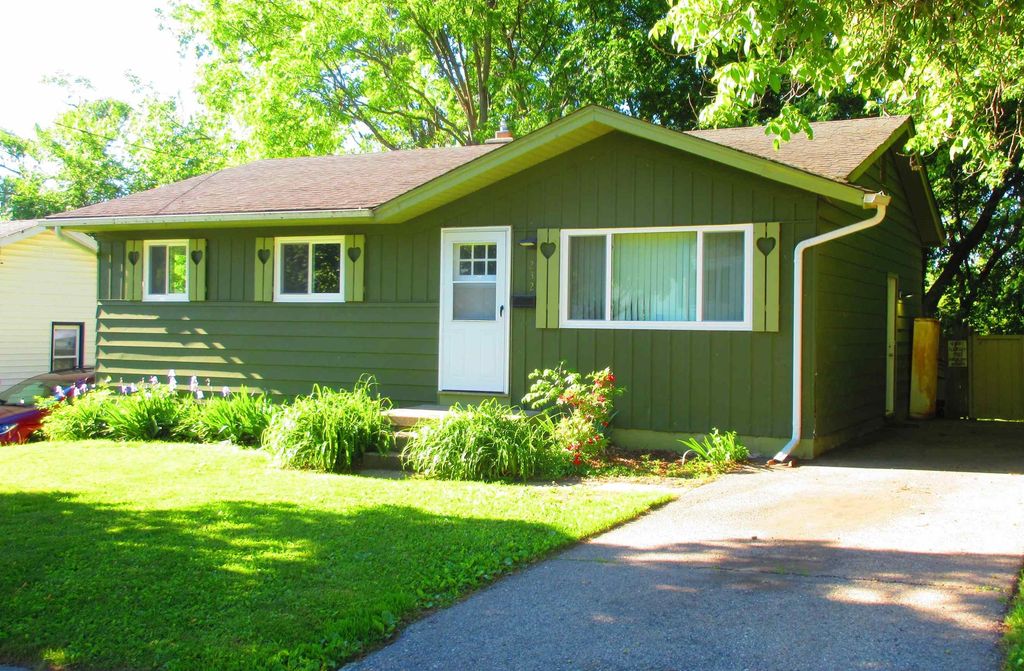 232 Tennyson Avenue, Flint, MI 48507