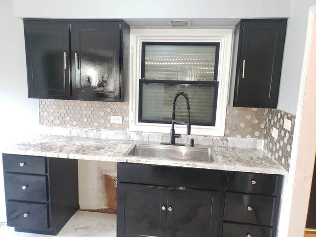 1429 Kasten Drive, Dolton, IL 60419