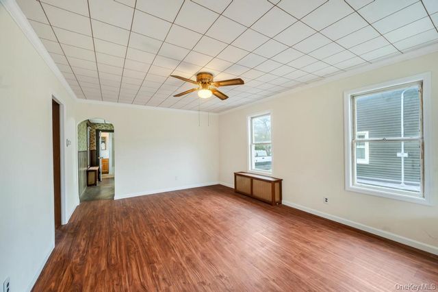 31 West Avenue, West Sayville, NY 11796