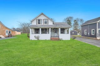 31 West Avenue, West Sayville, NY 11796