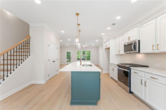 1931 Deco Drive, Kennesaw, GA 30144